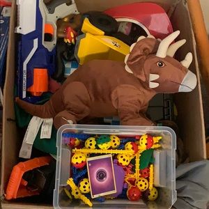 Kids mix toy lot